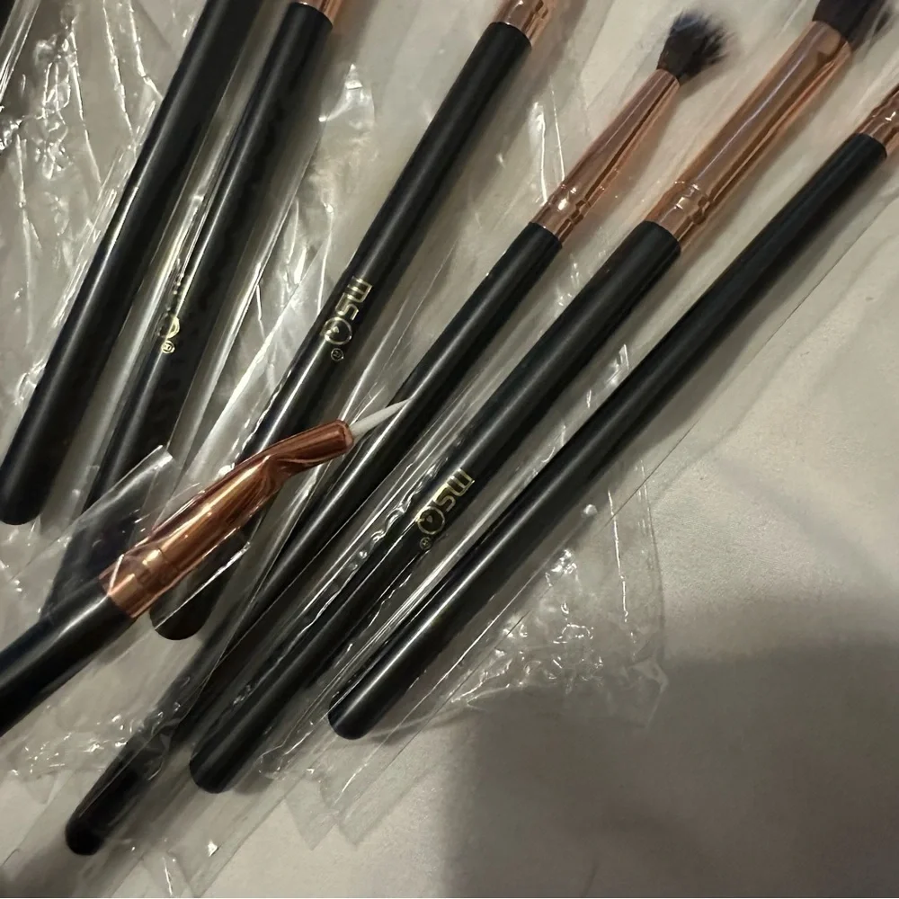 MSQ 8-Piece Eye Makeup Brush Set Black Rose Gold Blending & Detail Brushes